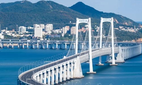 Cross-Sea Bridge